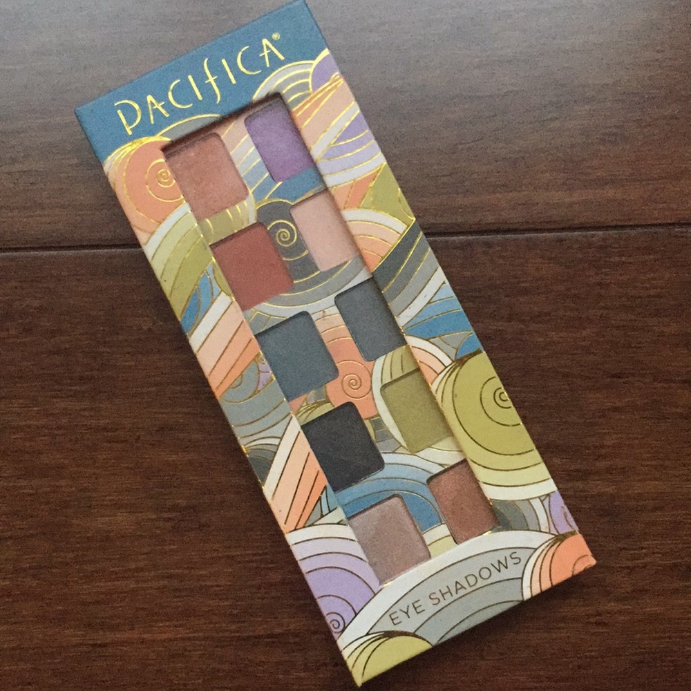 Pacifica Mineral Eyeshadow Palette - Beachy Punk
